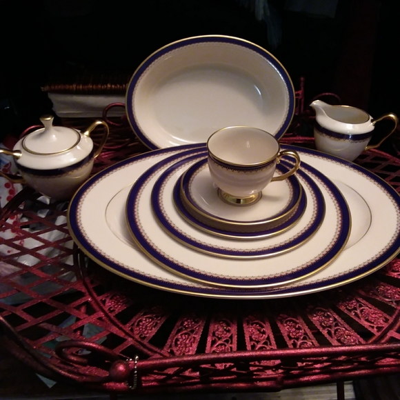 Vintage Lenox Jefferson series - Picture 2 of 4